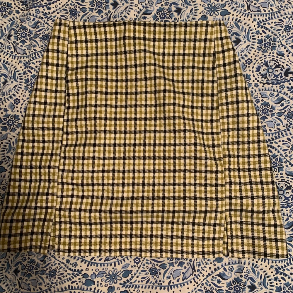 Brandy Melville Cara Skirt